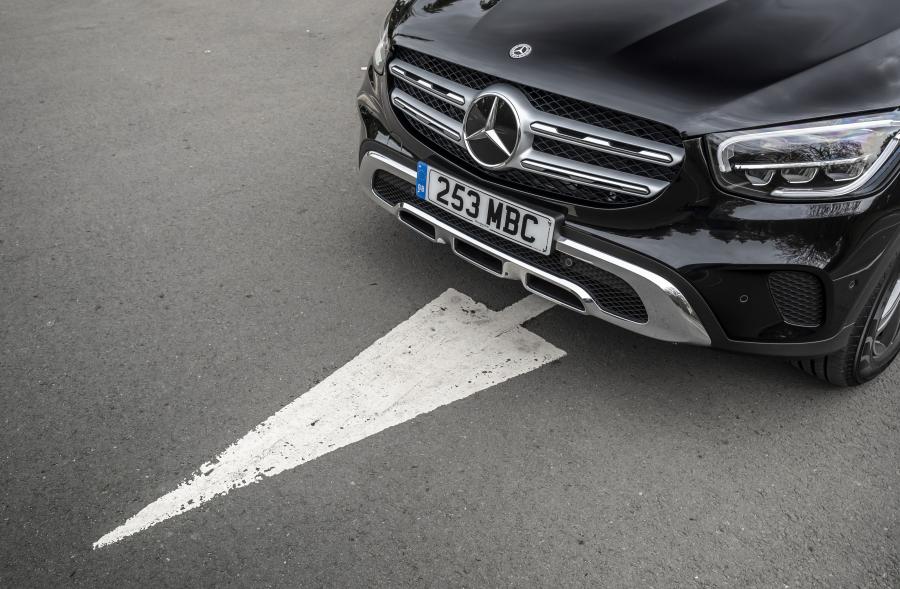 Детали экстерьера Mercedes-Benz GLC220 d 4Matic (X253) 2019 года  (UK) (фото 75 из 89)